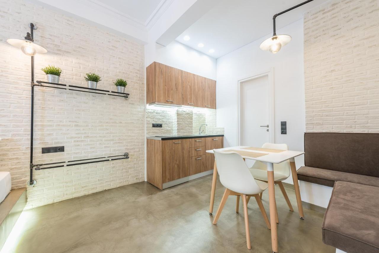 Stylish 1Br Apartment In The Heart Of Koukaki 아테네 외부 사진
